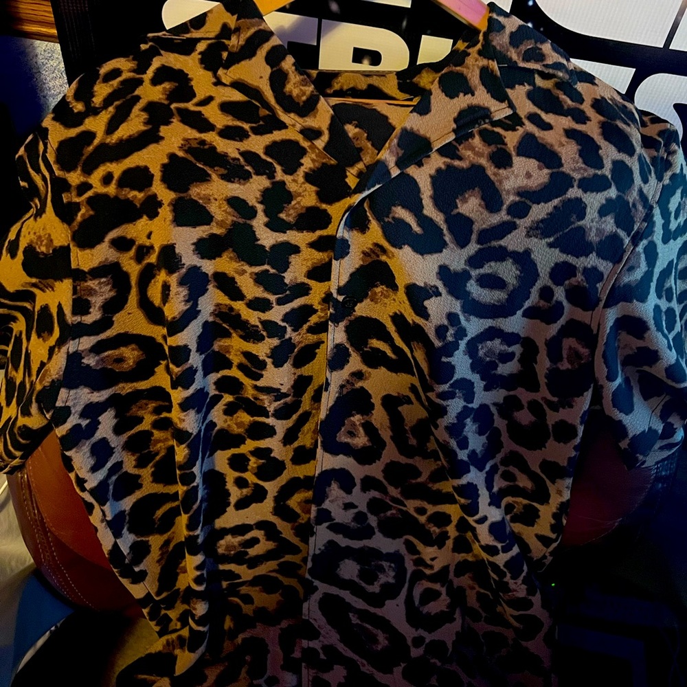 Shein | Cheetah Print Tee Adult M